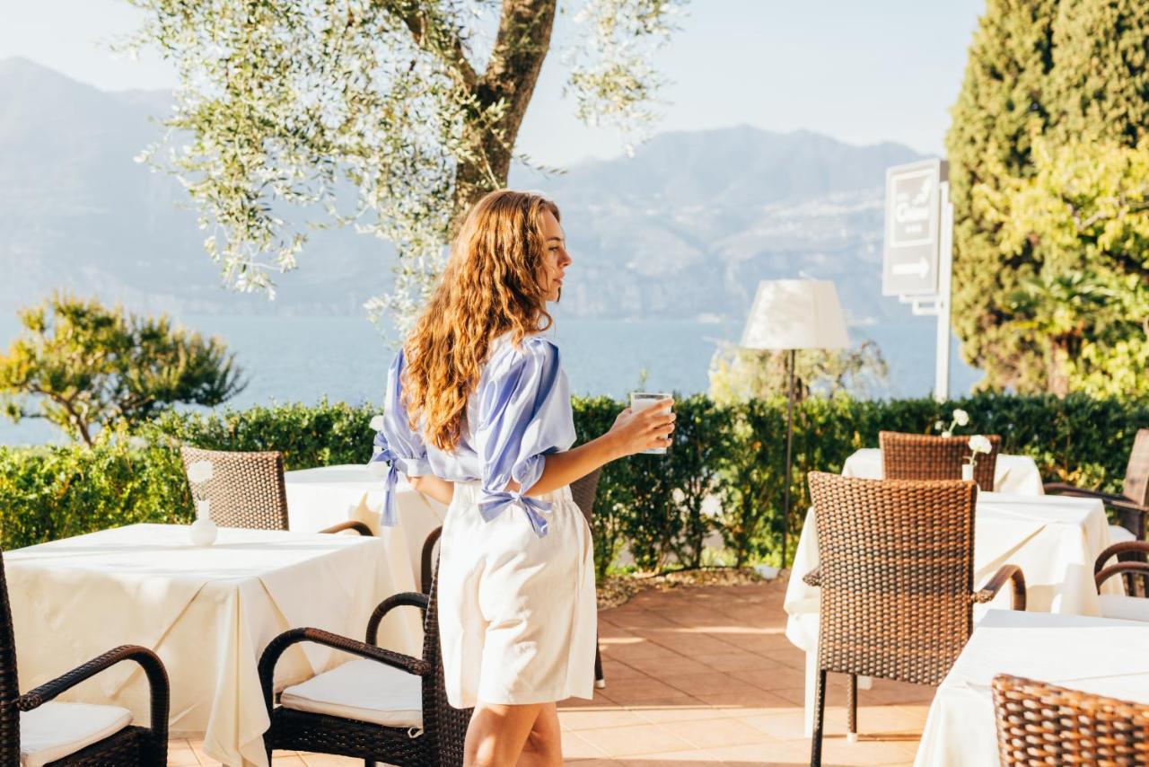 Hotel Orione - Lake Front Hotel برنزوني سول جاردا المظهر الخارجي الصورة