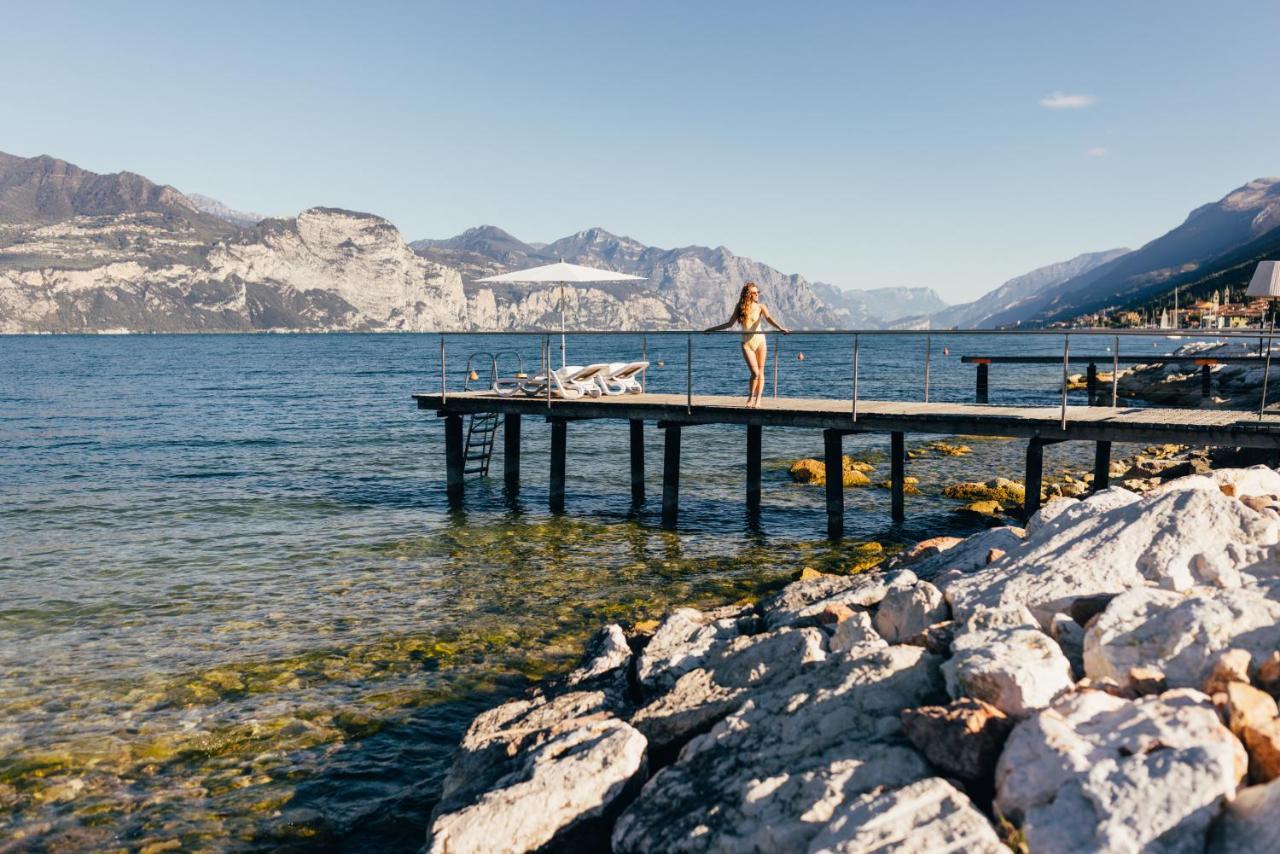 Hotel Orione - Lake Front Hotel برنزوني سول جاردا المظهر الخارجي الصورة